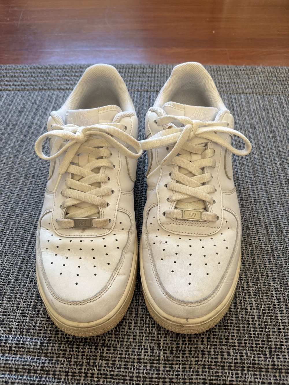 NIKE Air Force 1 Model 315122- 111 Triple White Low Shoes Mens Size 11